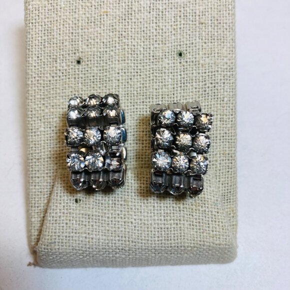 Vintage Estate Earrings Rhinestone Clipons Crystal Silver no Markings as is - Picture 5 of 8